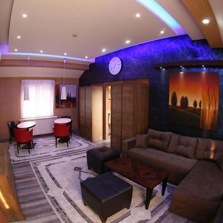 Rooms&Restaurant 43 Beograd Bagian luar foto