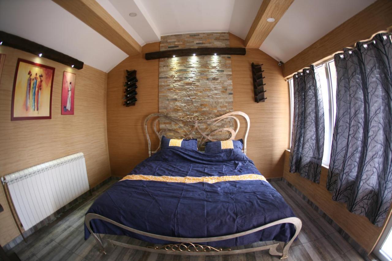 Rooms&Restaurant 43 Beograd Bagian luar foto