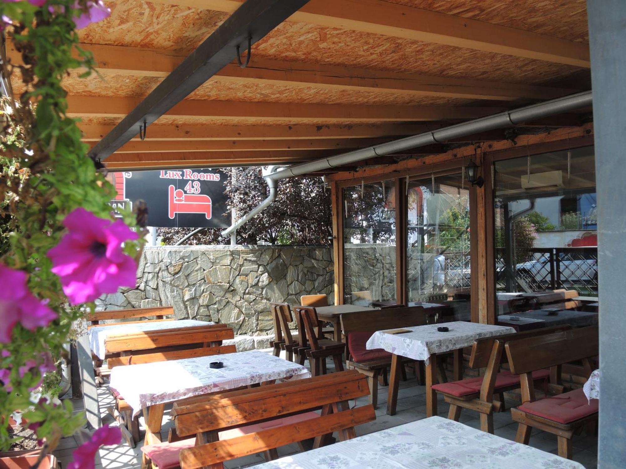 Rooms&Restaurant 43 Beograd Bagian luar foto