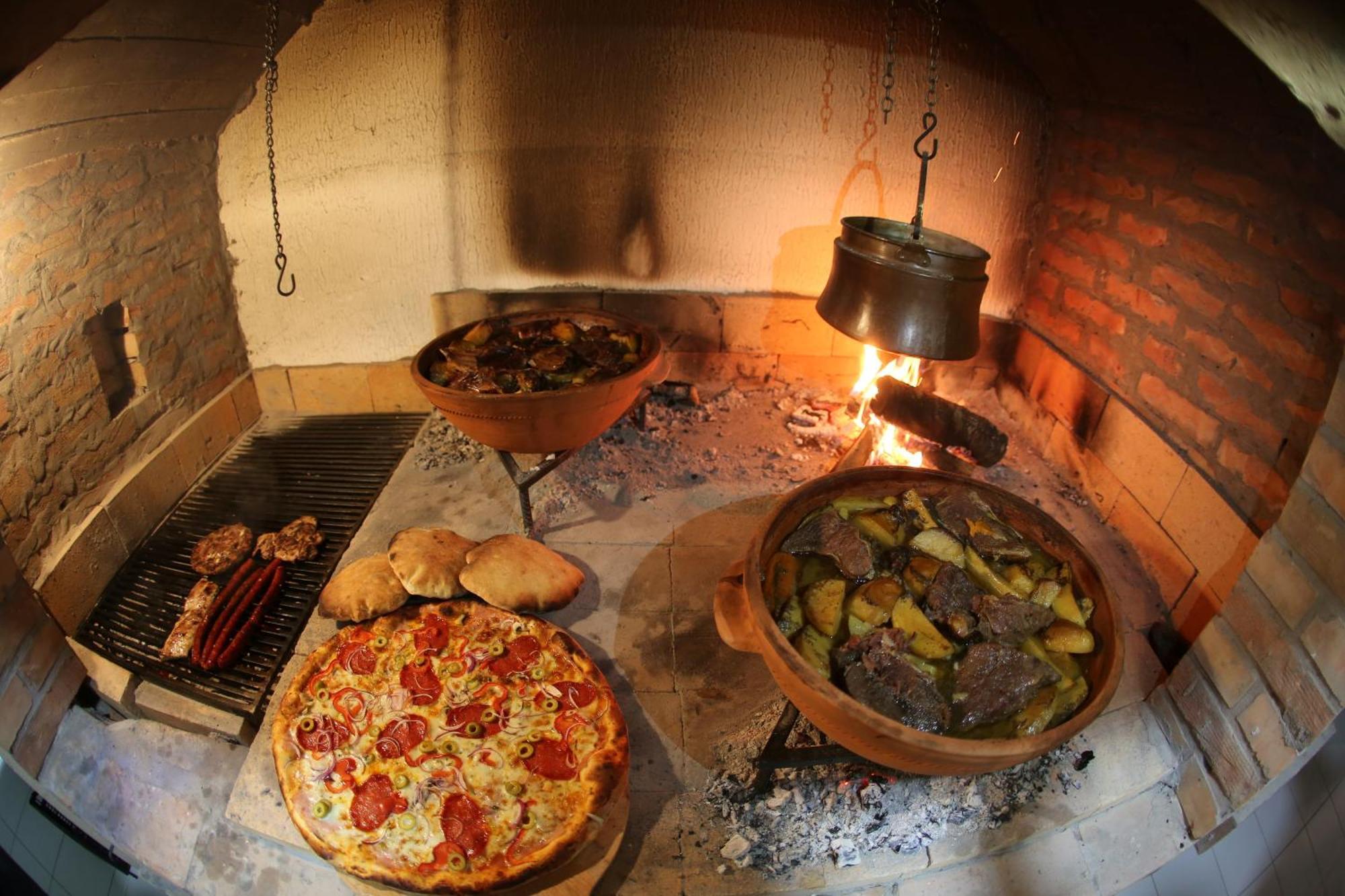 Rooms&Restaurant 43 Beograd Bagian luar foto